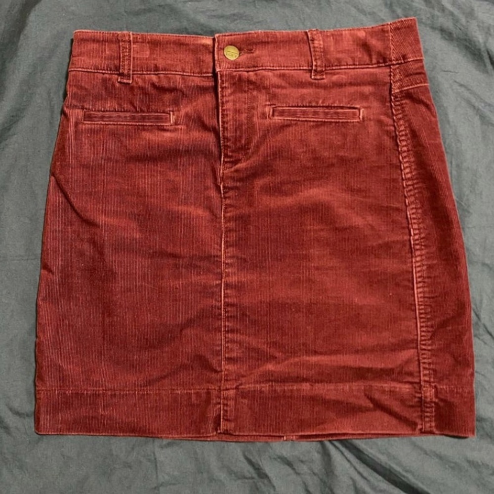 Small Ann Taylor Loft Corduroy Skirt with pockets